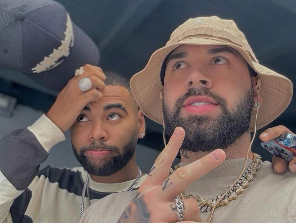 Charly Johayron dicen que inventaron un genero musical nuevo el Tasty - Propuestas musicales