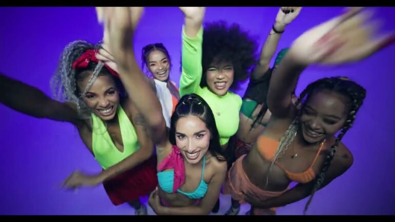 El Micha interpretando Caramelo