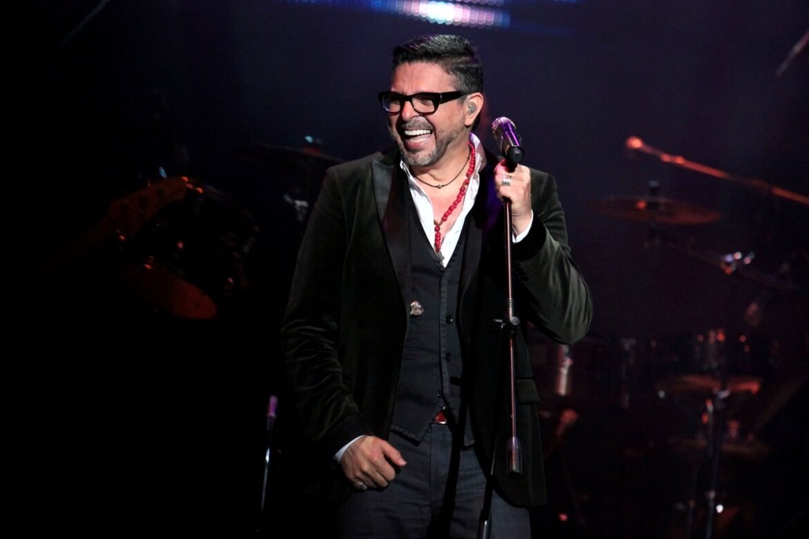 702ddc08f61ebb508220ff7ea89a41b3LUISENRIQUE - Propuestas musicales