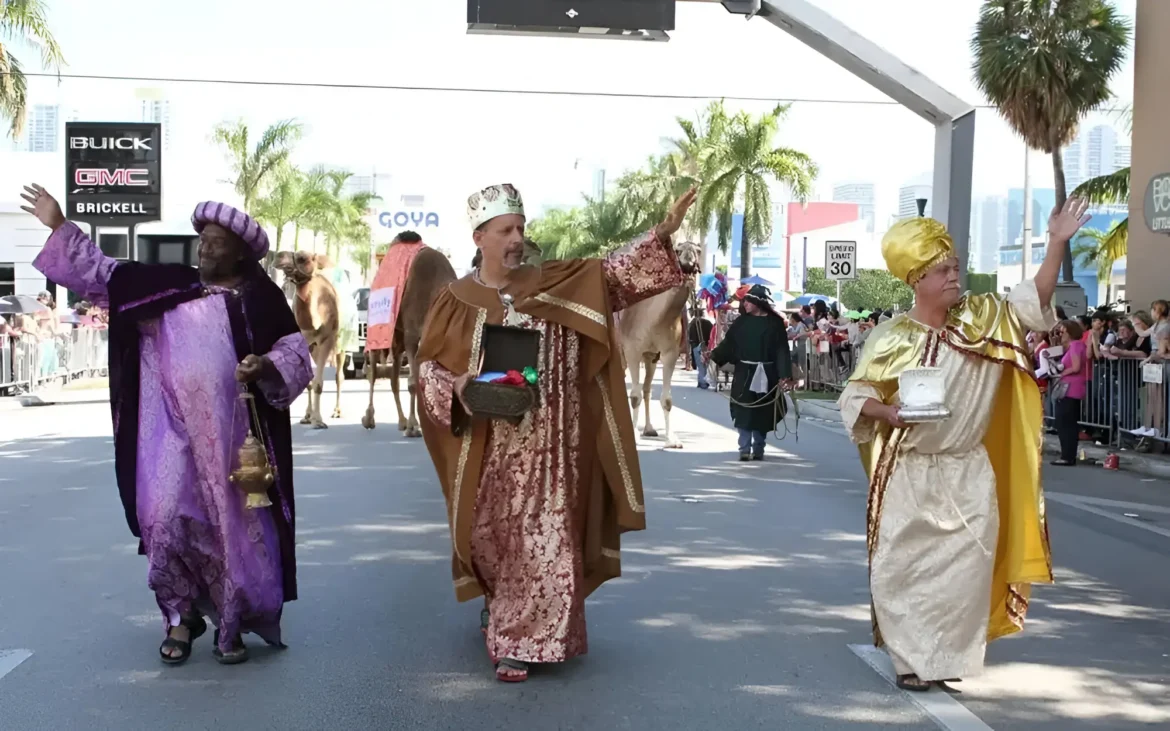 three kings parade 1440x9000 9e98c17b 5056 a36a 0b9c9cbb8bdddc0e 1 - Propuestas musicales