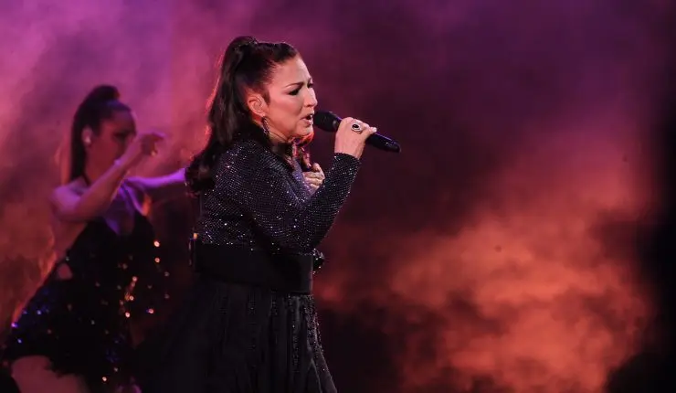 gloriaetsfanenportadavina - Propuestas musicales