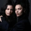 De la música a la pasarela: Ibeyi conquista Vogue con su ADN afrocaribeño.