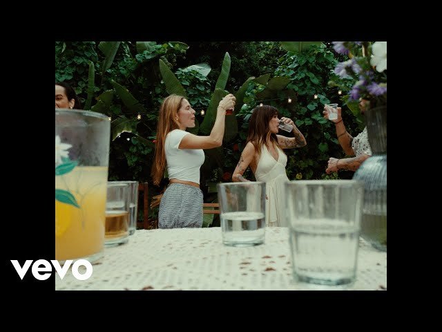 Kany Garcia Nathy Peluso Gatita - Propuestas musicales
