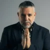 Luis Enrique convierte el Coliseo de Puerto Rico en una celebración histórica de la salsa.