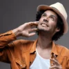 Ronkalunga apuesta por la esencia cubana en su nuevo disco “La Chiva” de la mano de Emilio Estefan.