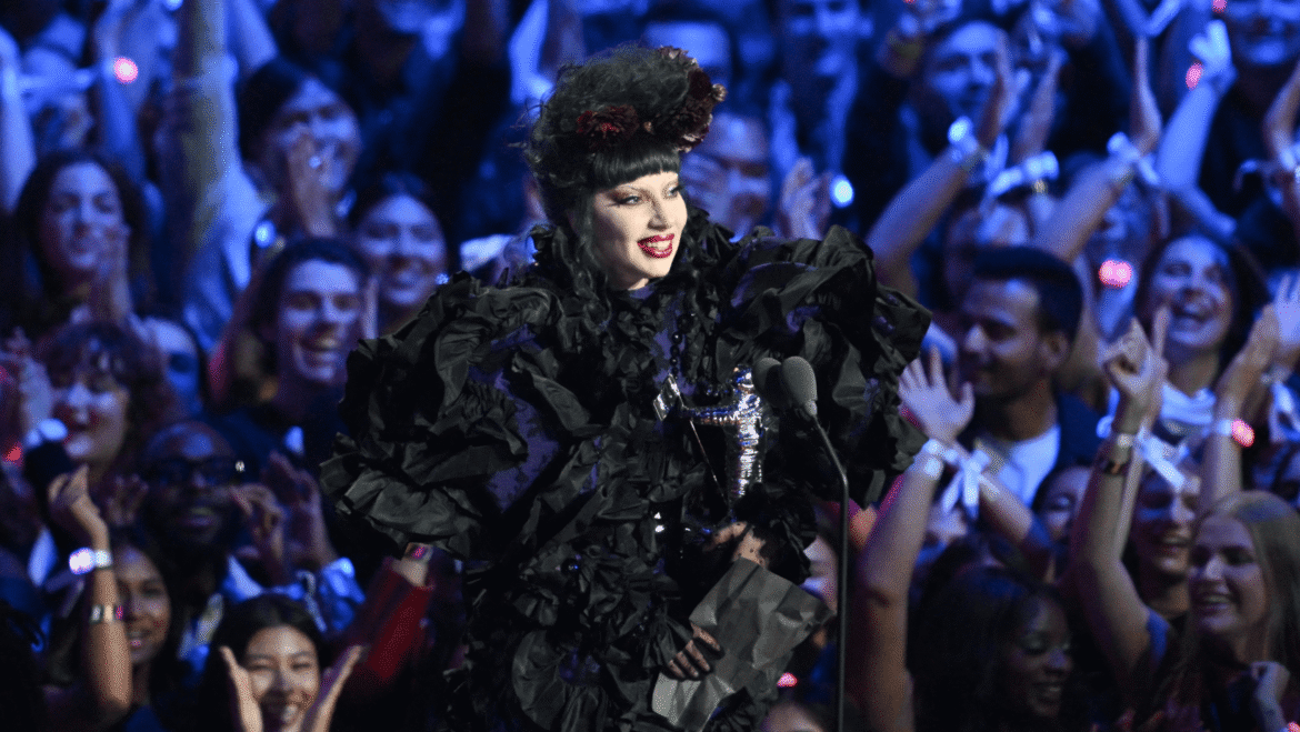 Lady Gaga gana en los VMAs 2025 - Propuestas musicales