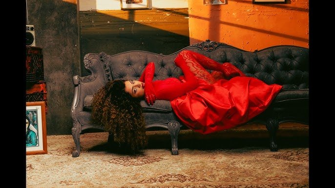 Malu Trevejo La Vida es un Carnaval 1 - Propuestas musicales