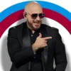 La calva más famosa del pop quiere entrar al Guinness: Pitbull convierte a sus fans en protagonistas.
